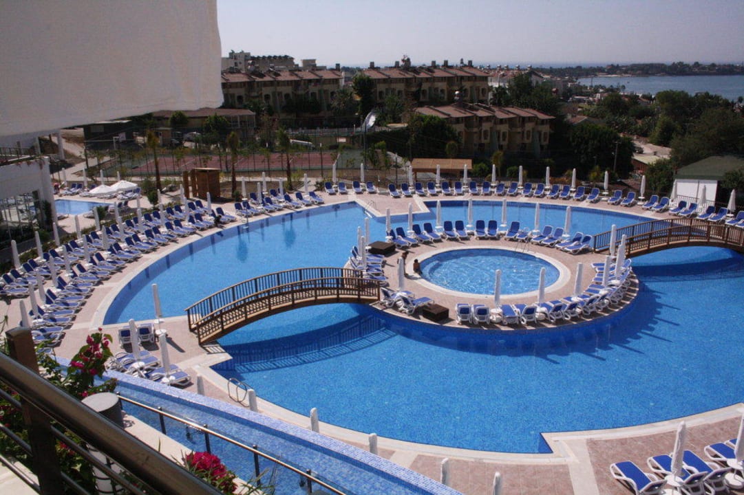 Pool am Morgen Side Prenses Resort & Spa