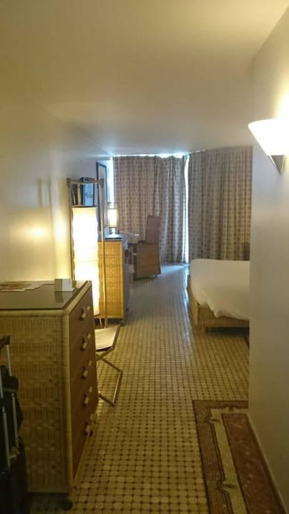 Blick vom Eingang Mövenpick Hotel & Casino Malabata Tanger