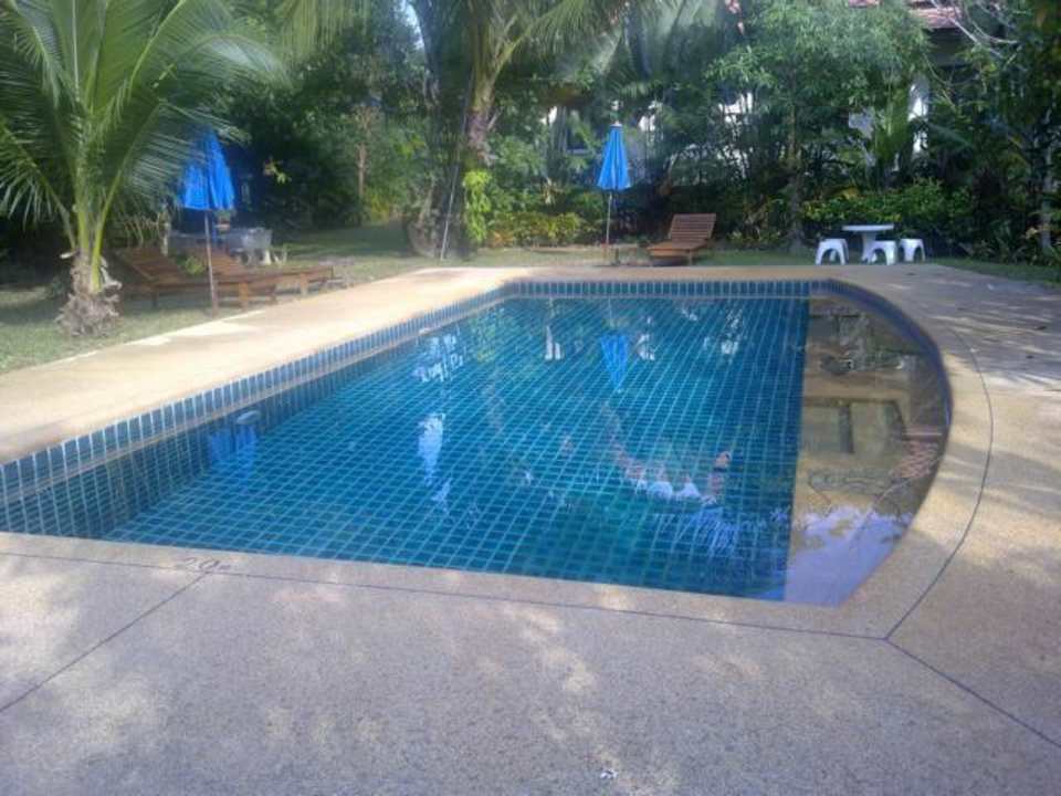 Pool von ca. 12 x 6 m Hotel Khaolak Riverside Bungalow