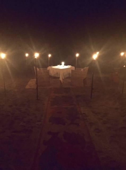 Private Candle-Light Dinner (zum Hochzeitstag) The Chedi Muscat