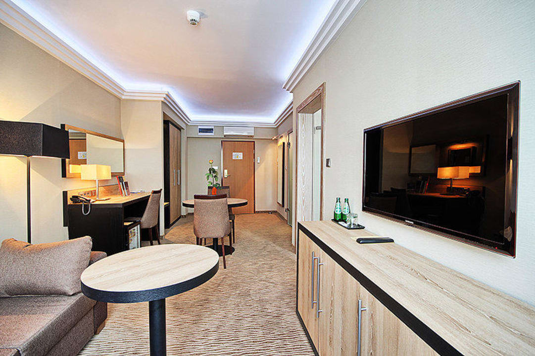 Apartament Hotel Festival