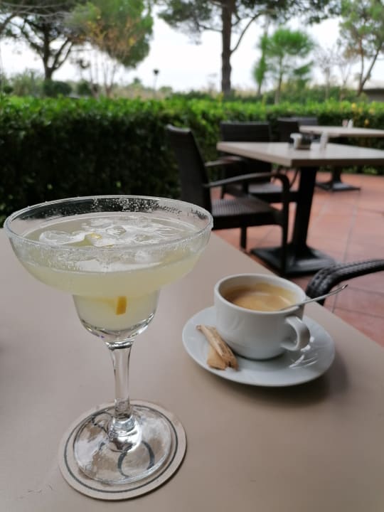 Gastro Xanadu Resort Hotel