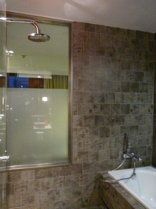 Dusche Salobre Hotel Resort & Serenity