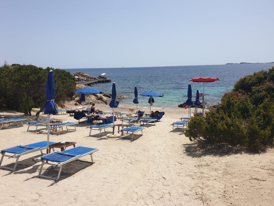 Strand Colonna Resort