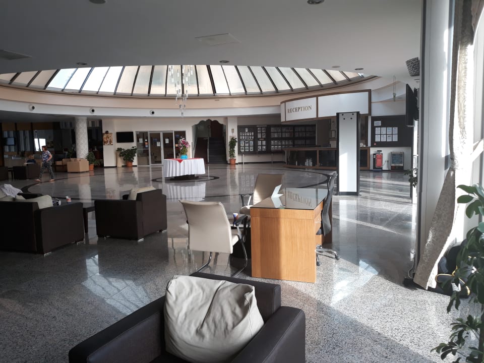 Lobby Cenger Beach Resort & Spa