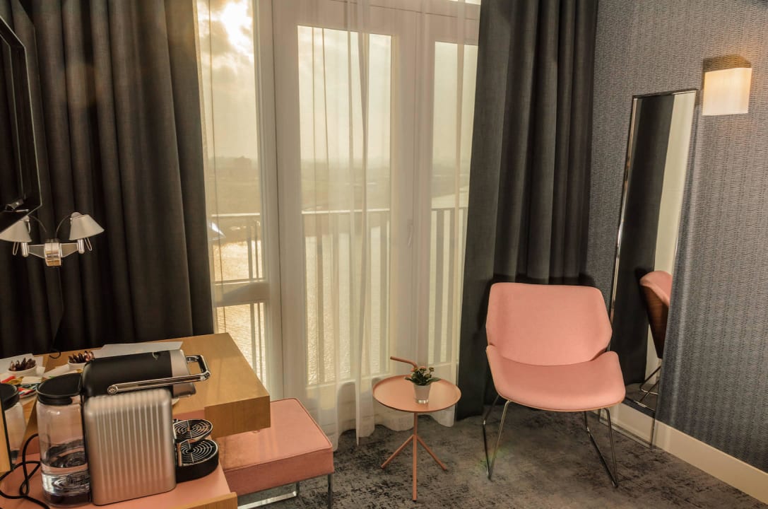 Deluxe tweepersoonskamer Amadi Panorama Hotel