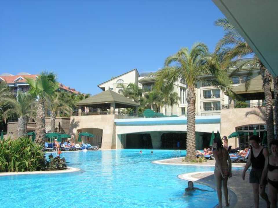 Animationspool    Dobedan Beach Resort Comfort
