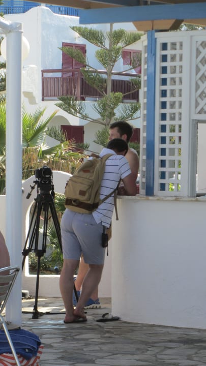 Russ. Kamerateam für Hotel-Werbefilm Mitsis Rinela
