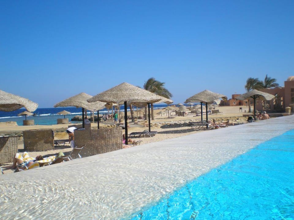 Pool Radisson Blu Resort, El Quseir