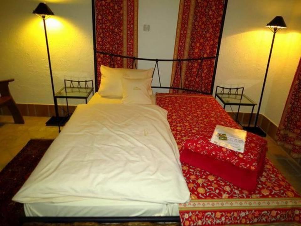 Innenraum – Zimmerbereich- Schlafraum Mein Domizil Hotel