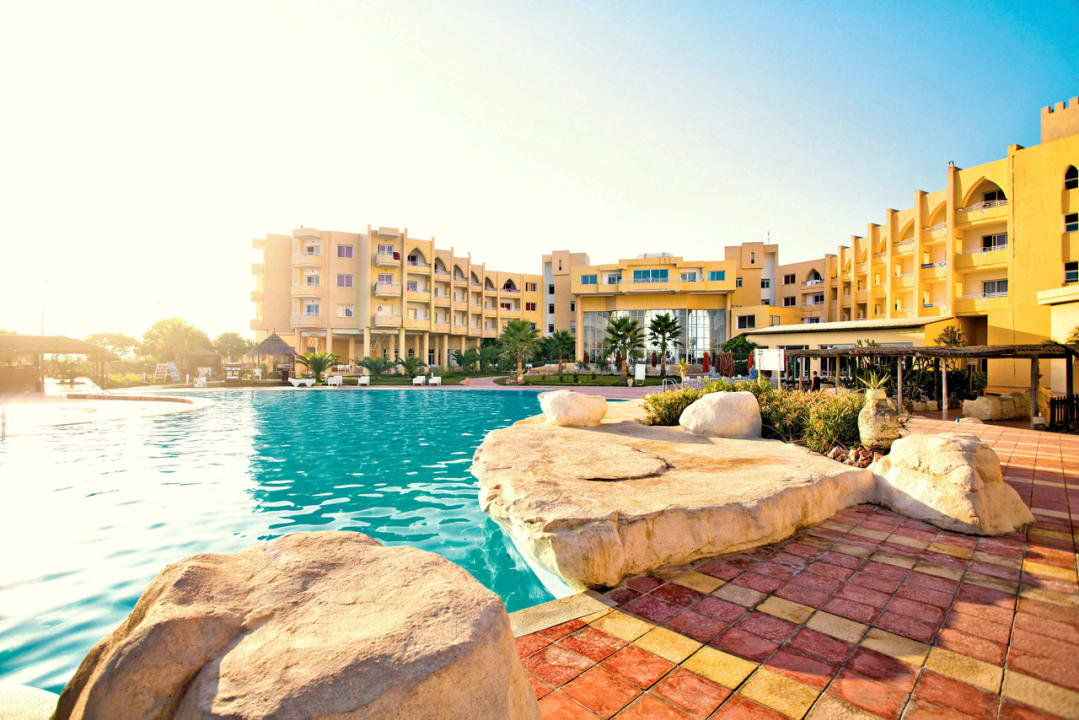 Außenansicht Skanes Serail Aquapark