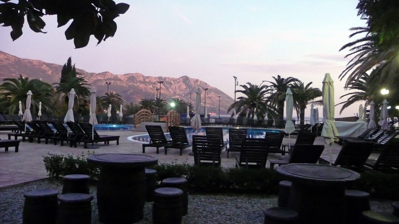 Pool Iberostar Waves Bellevue