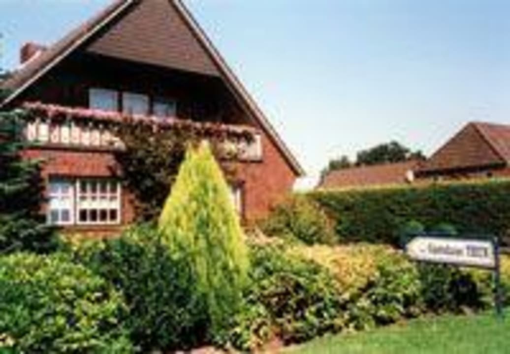 Aussenansicht Gasthof Thun Moorhusen