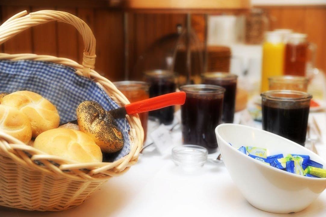 Frühstücksbuffet Waldhotel Unterbach