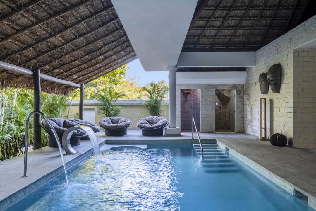 Pool Iberostar Waves Tucan