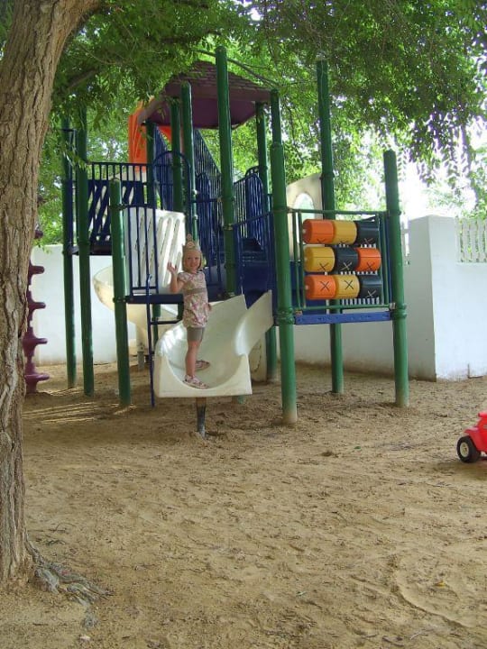 Ausschnitt des Spieleplatzes vom Hotel Protur Palmeras Playa Aparthotel