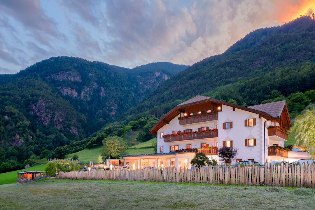 Außenansicht Hotel-Chalet Pennhof