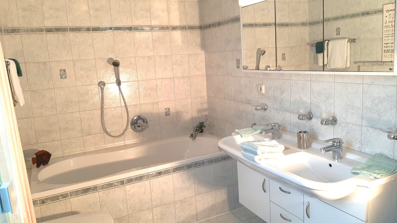 Zimmer Ferienwohnung Mayrhofer