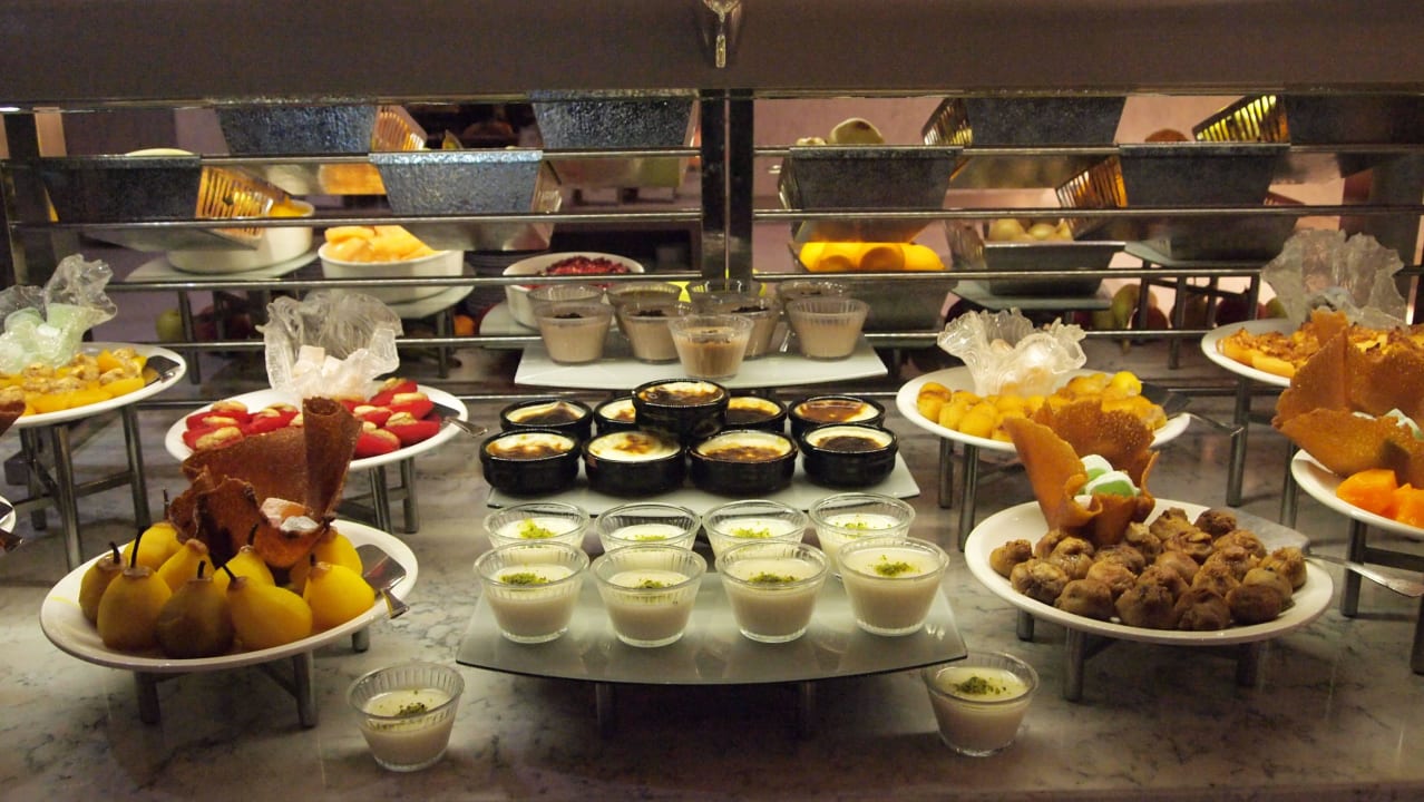 Speisen Acanthus Cennet Barut Collection