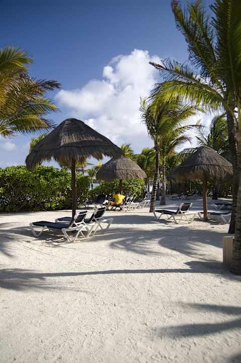 Immer freie Liegen Grand Palladium Kantenah Resort & Spa