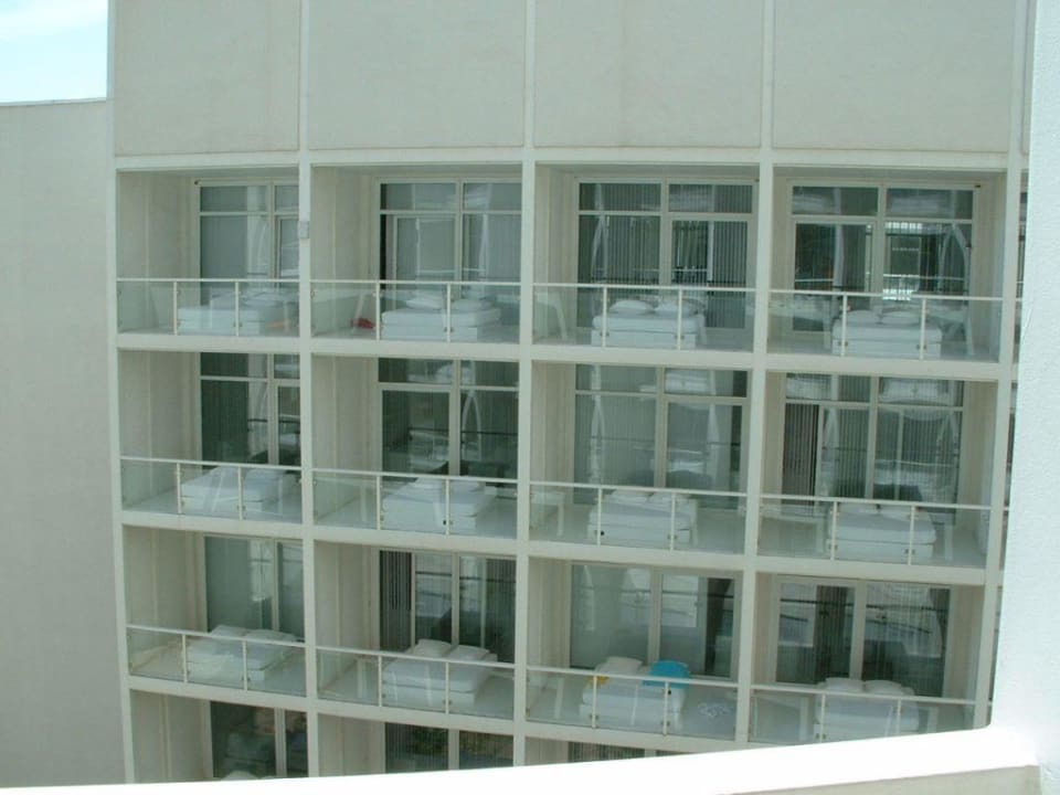 Die Balkonfront Hotel SU & Aqualand