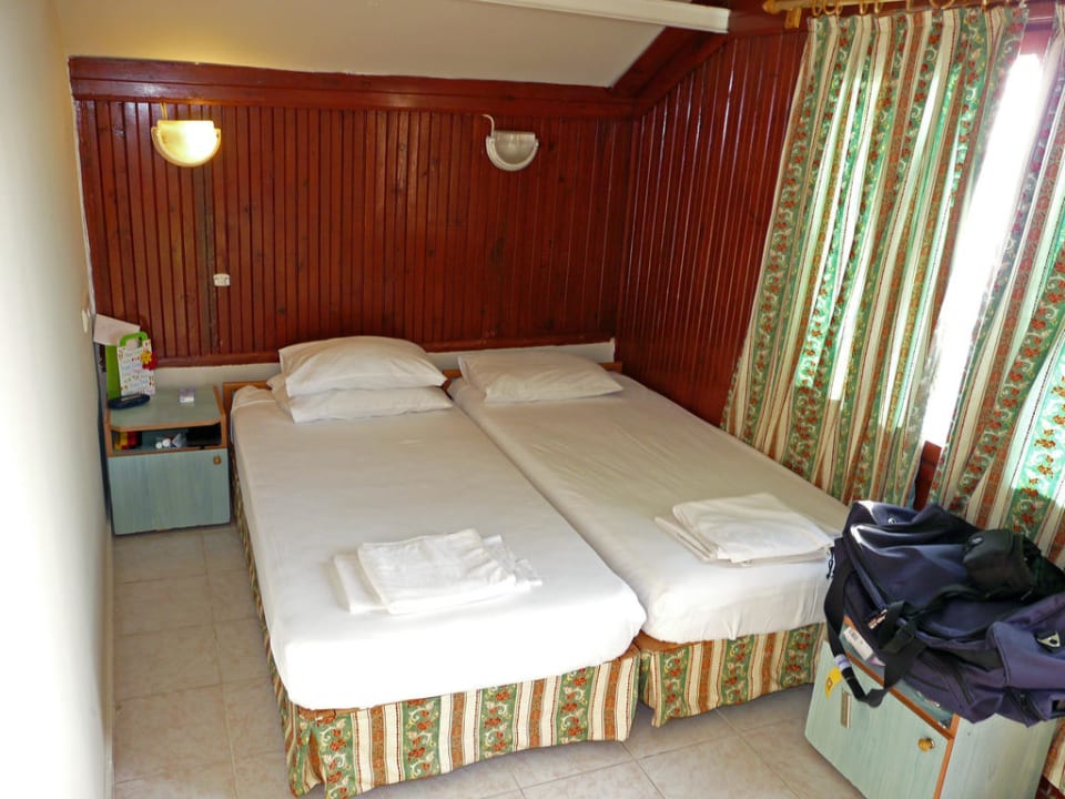 Betten 504 Hotel Neptün/Neptun