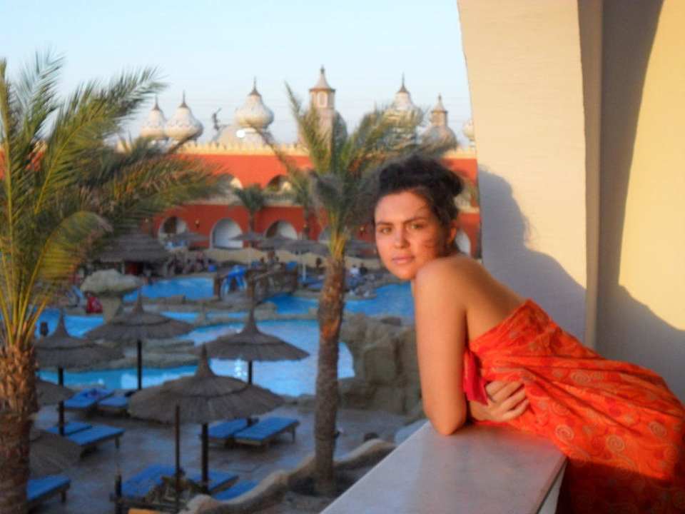 Вид на бассейн Pickalbatros Alf Leila Wa Leila Resort - Neverland Hurghada