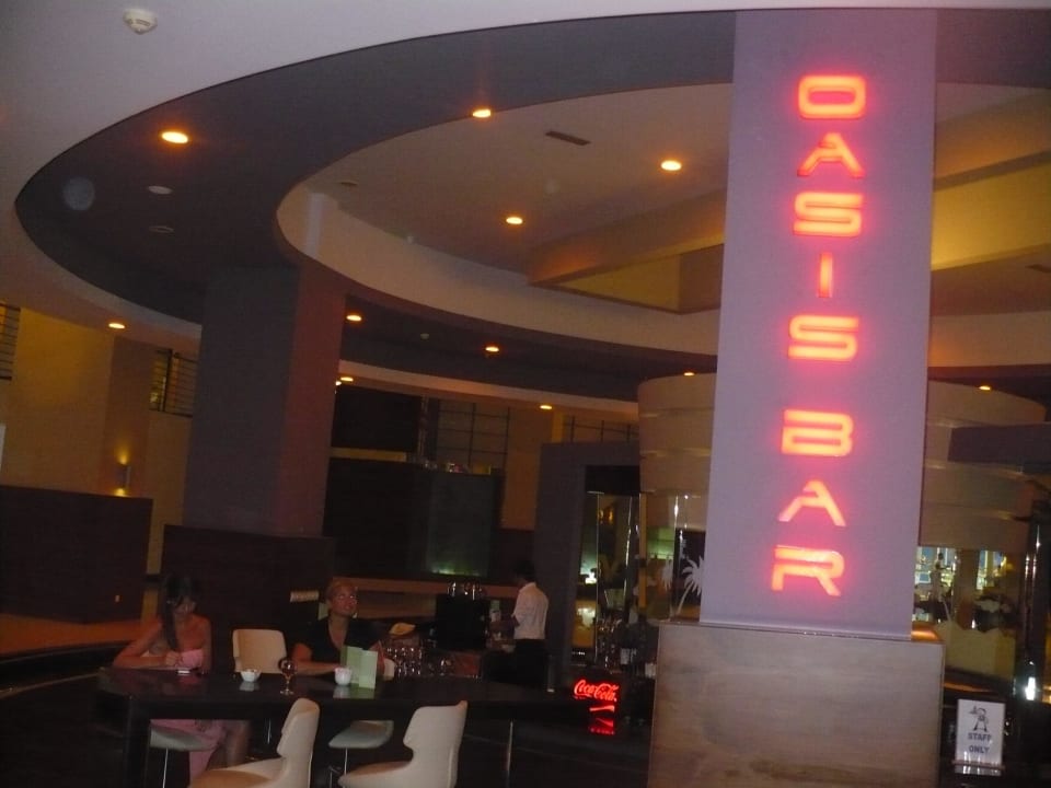 Oasi bar Limak Lara Deluxe Hotel & Resort
