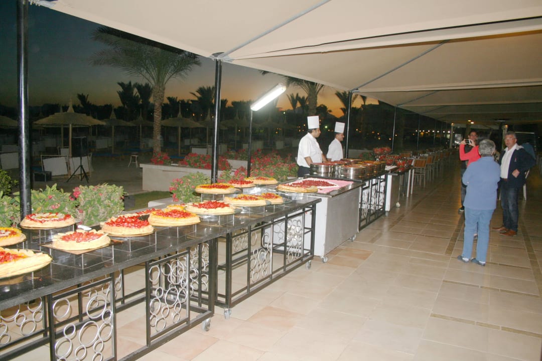 Lecker Beach Albatros Resort