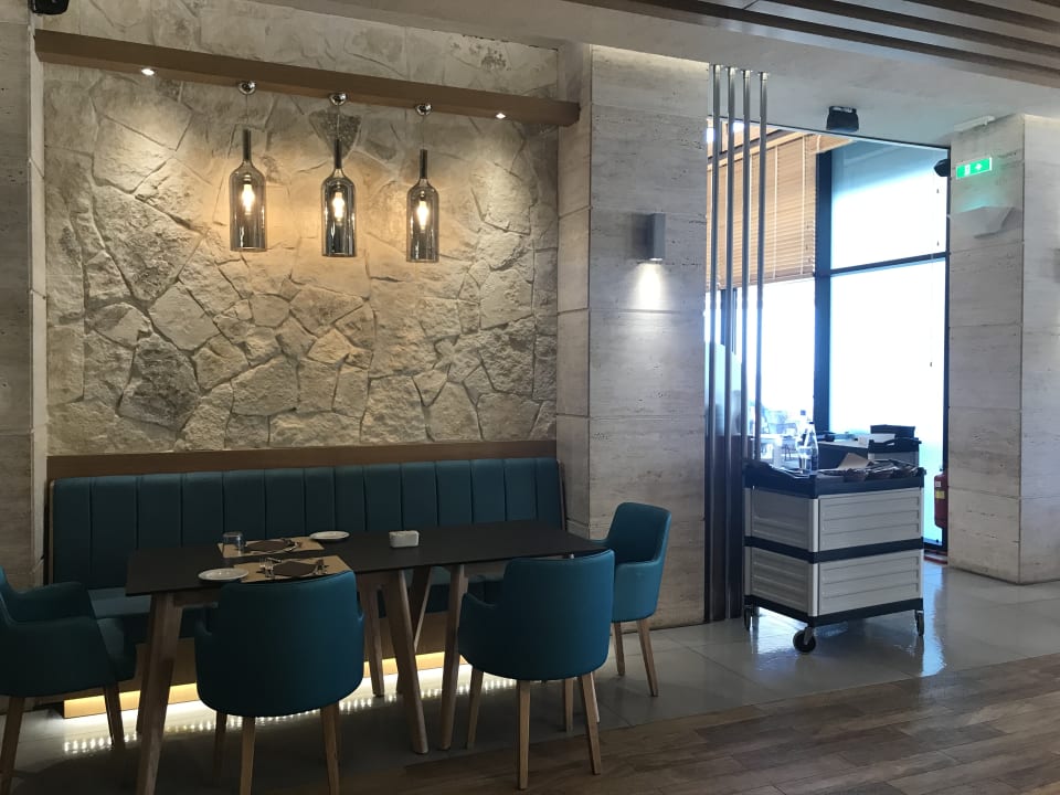 Gastro Fodele Beach & Water Park Holiday Resort