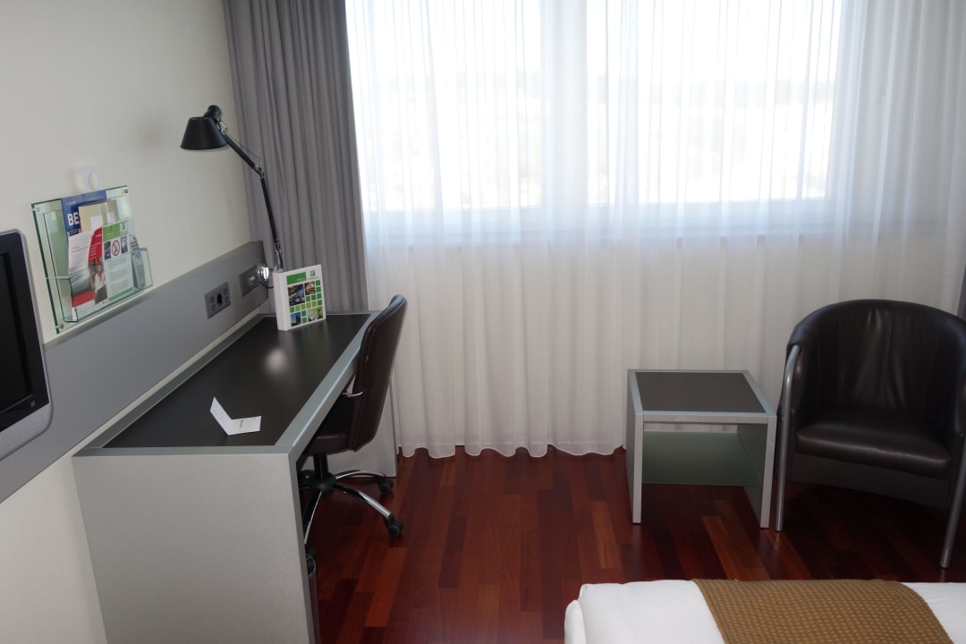 Doppelzimmer Holiday Inn Bern - Westside