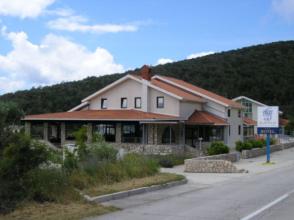 Hotel Zlatni Lav auf der Insel Cres (HR) Hotel Zlatni Lav