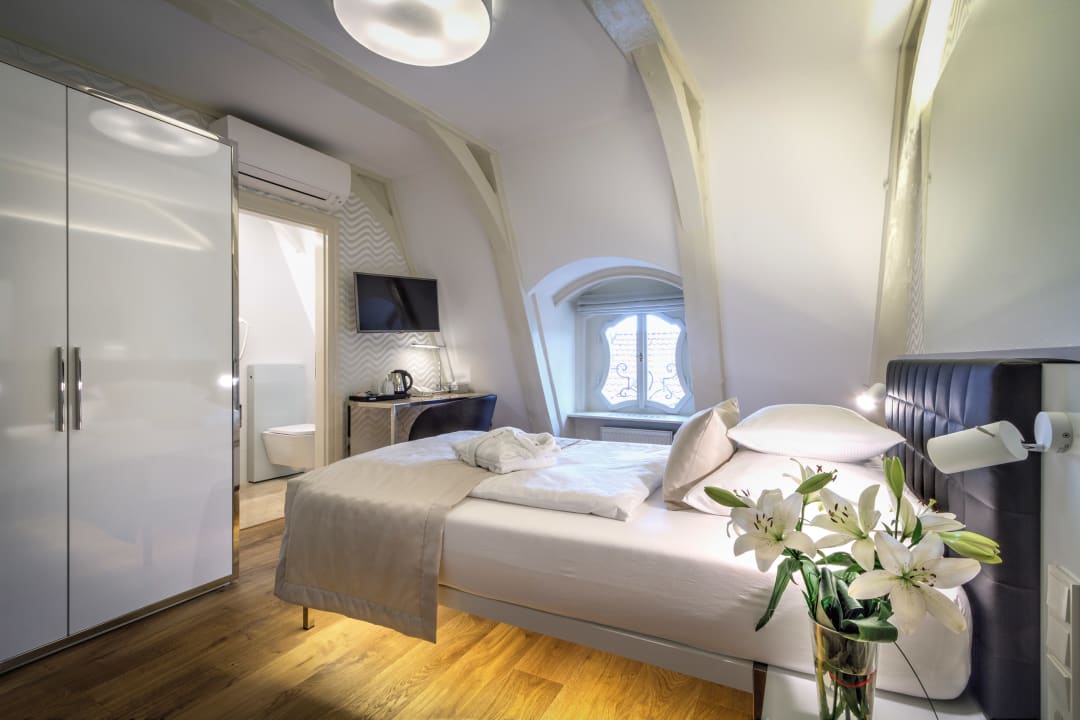 Zimmer Hotel Golden Star