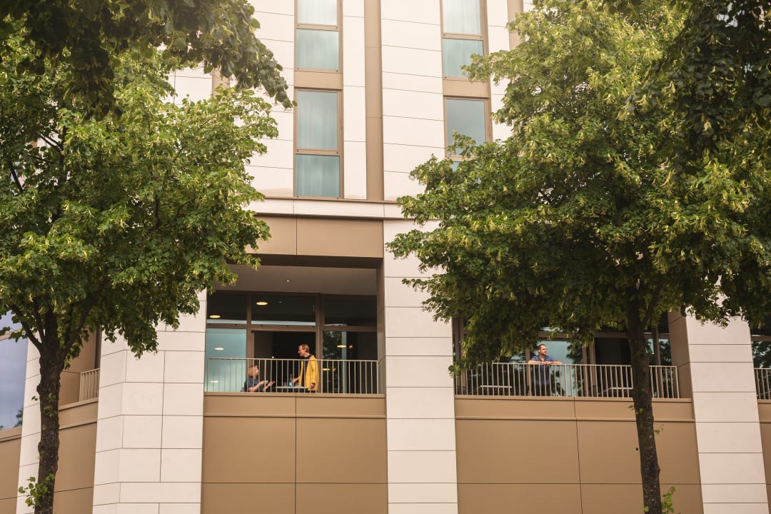 Außenansicht Holiday Inn - the niu, Tab Dusseldorf Main Station