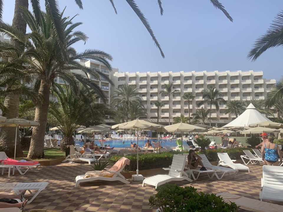 Pool Hotel Riu Palace Tres Islas