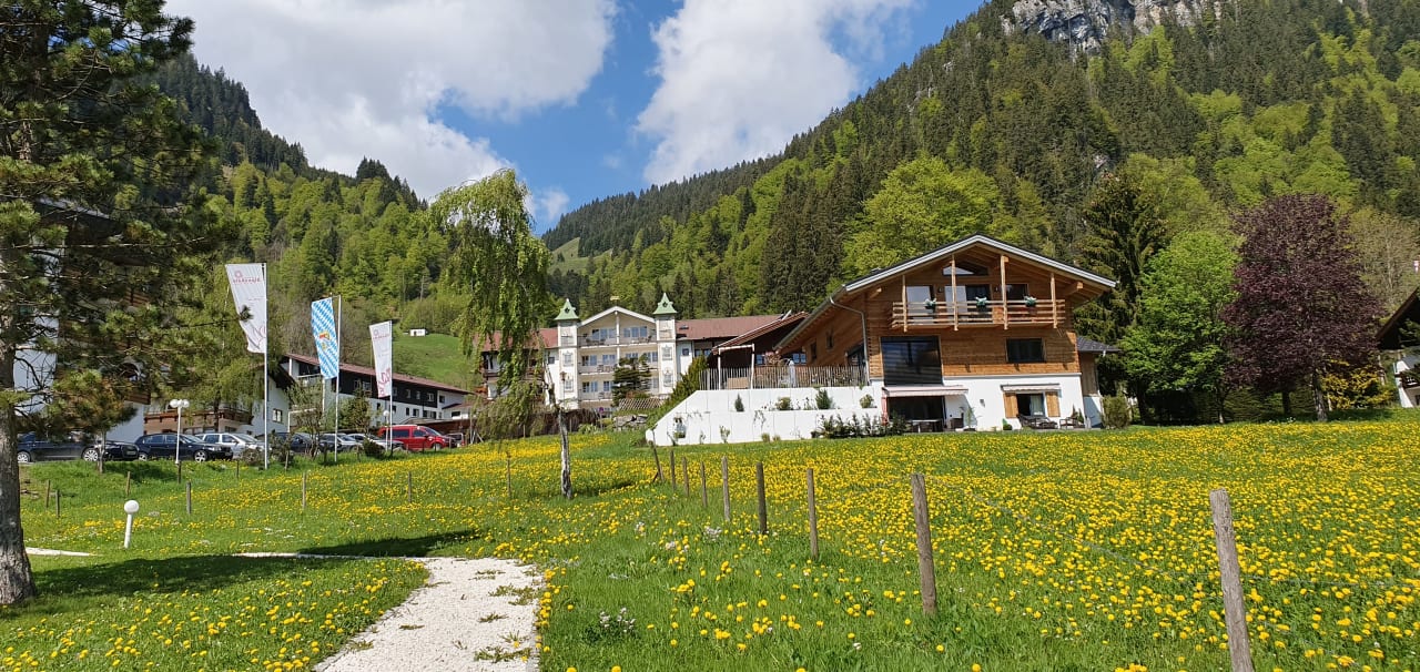 Außenansicht Alpenhotel Oberstdorf