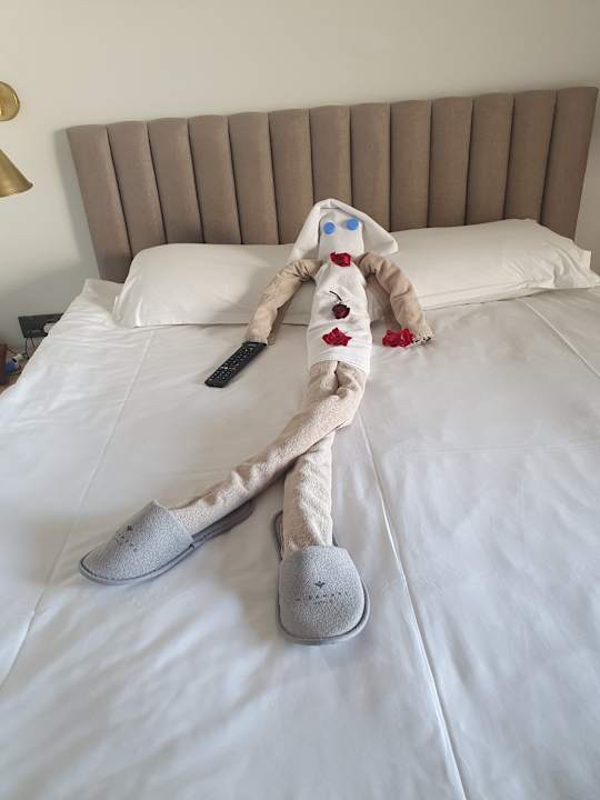 Zimmer Miramare Queen Hotel