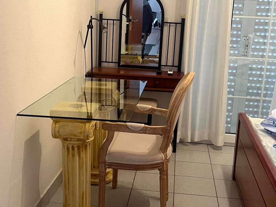 Zimmer Villa Askamnia and Suites