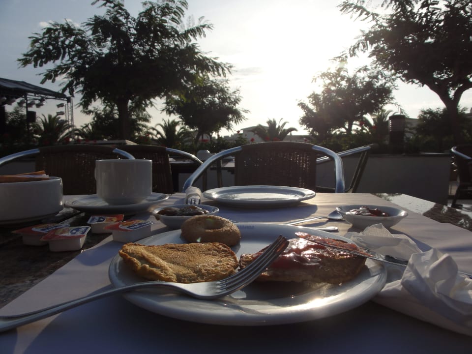 Frühstück beim Sonnenaufgang (Nahe der Bühne) blau punta reina