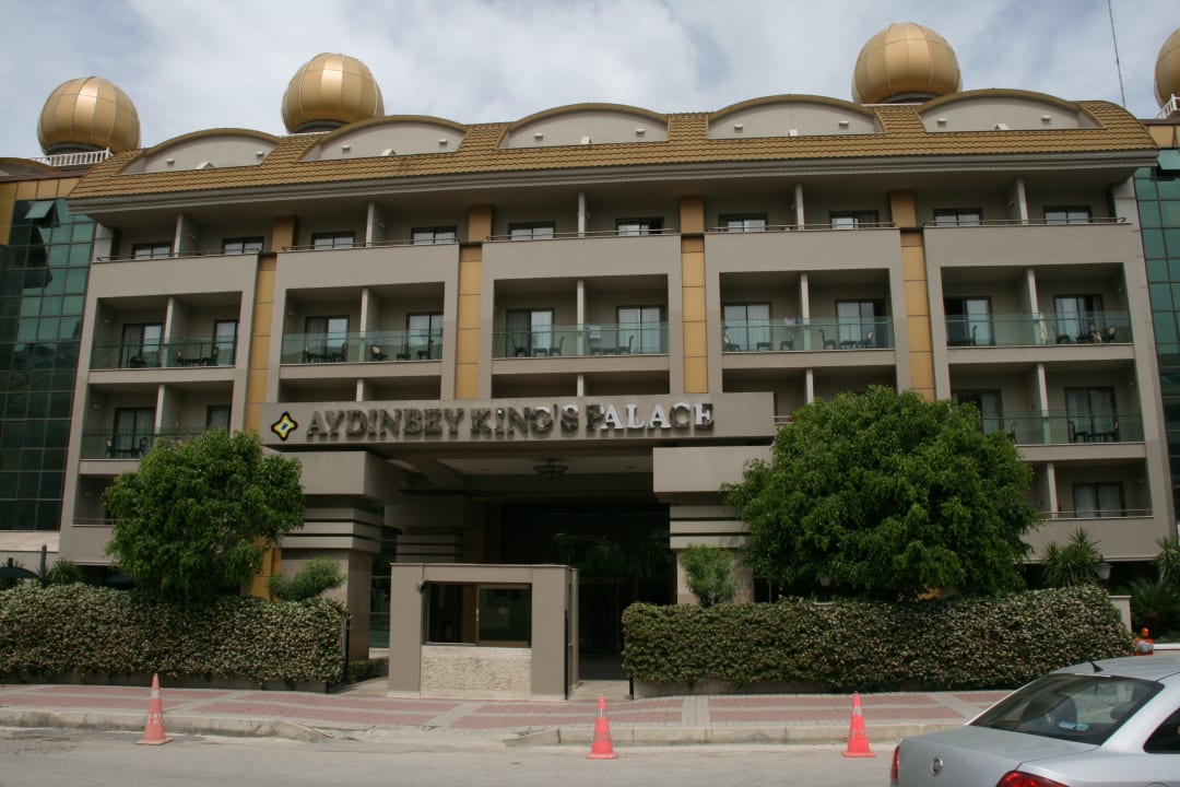 Hoteleingang Aydinbey Kings Palace & Spa