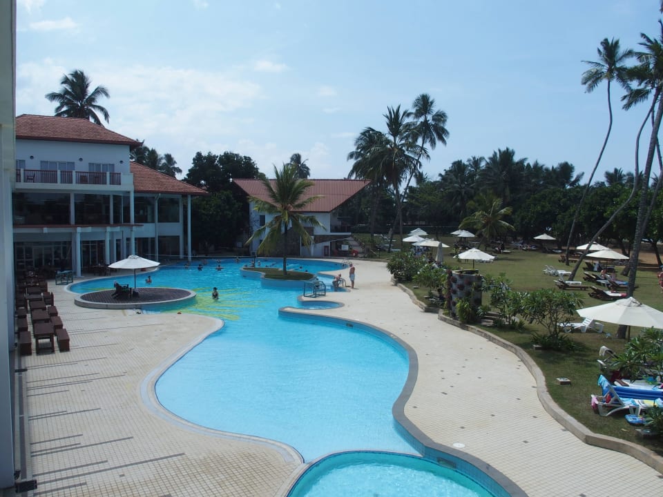 Pool Turyaa Kalutara
