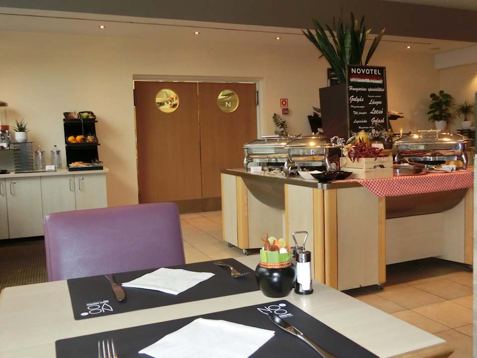 Gastro Hotel Novotel Szekesfehervar