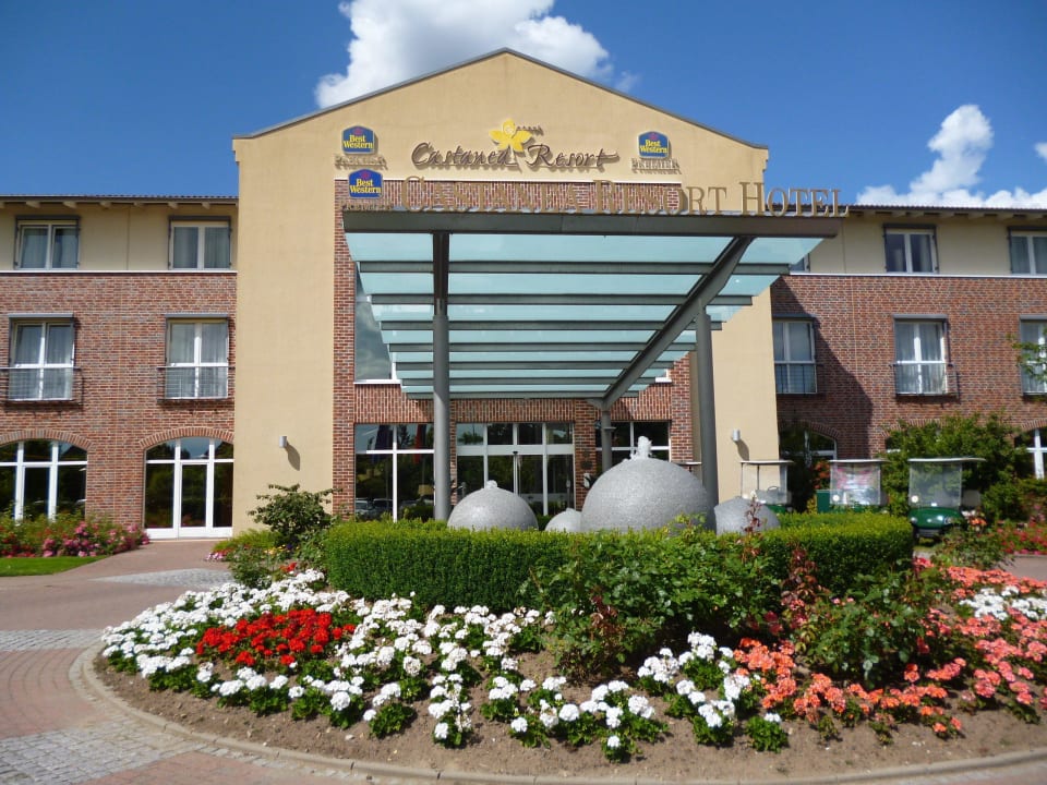 Hoteleingang Best Western Premier Castanea Resort Hotel