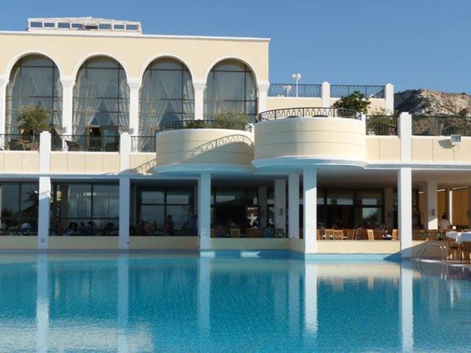 Lobby und Außenrestaurant Porto Bello Royal