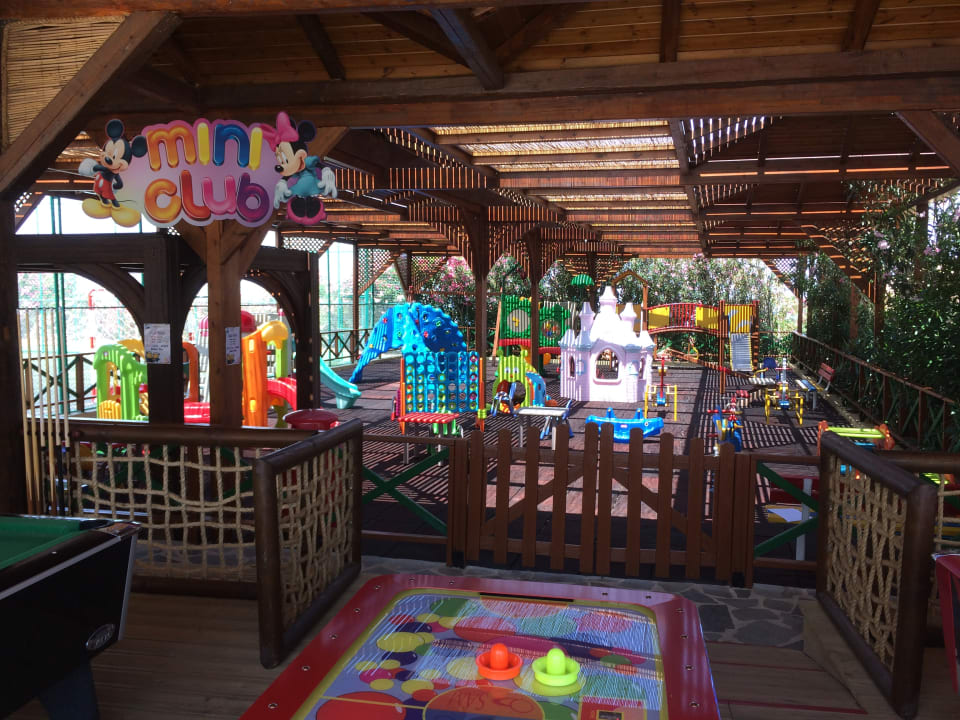 Der neue Mini Club für Kinder Hotel Kalithea Horizon Royal