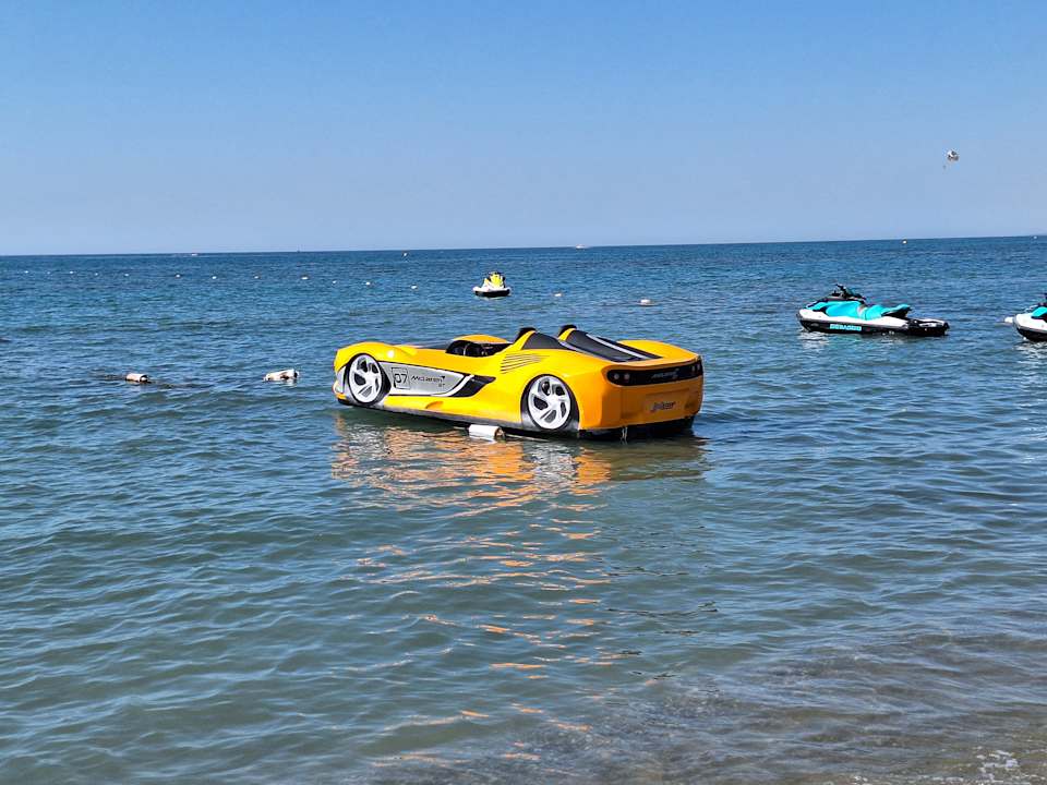 Strand Side Mare Resort & Spa