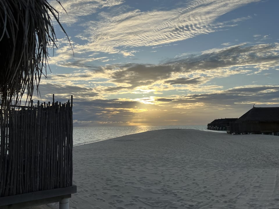 Außenansicht Constance Moofushi Maldives