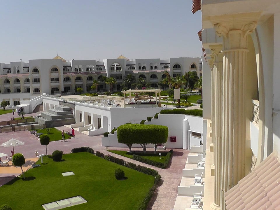 Über die Anlage Old Palace Resort Sahl Hasheesh