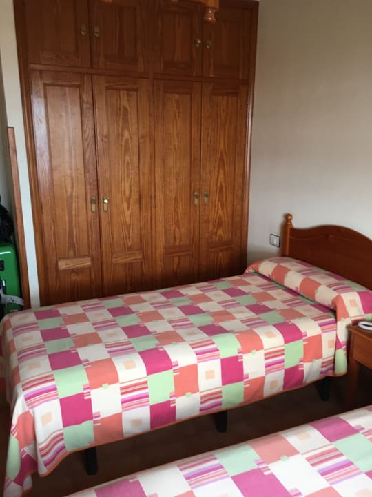 Zimmer Apartamentos Oasis San Antonio