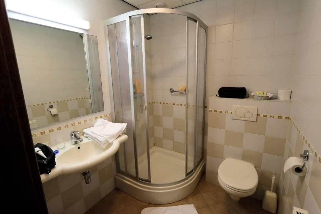 Bad Zimmer 14 Hotel De Vrouwe van Stavoren